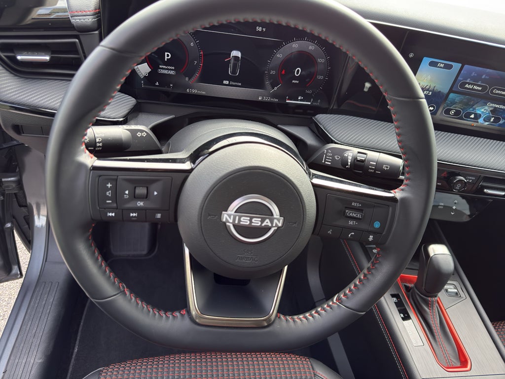2025 Nissan Kicks SR Intelligent AWD