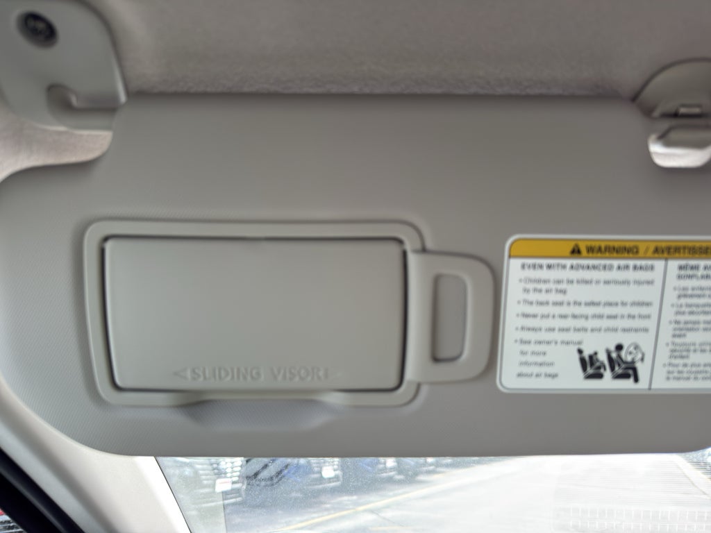 2025 Nissan Kicks SR Intelligent AWD