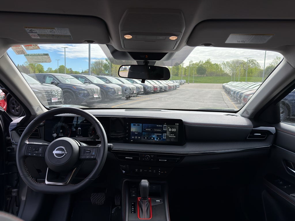 2025 Nissan Kicks SR Intelligent AWD