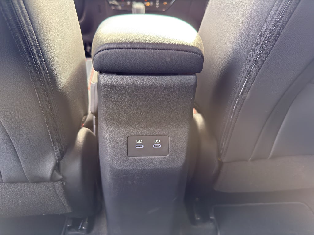 2025 Nissan Kicks SR Intelligent AWD