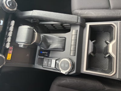 2024 Toyota Tacoma 4WD SR5