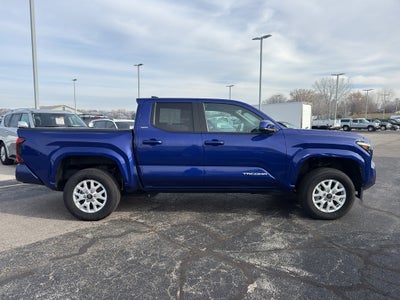 2024 Toyota Tacoma 4WD SR5