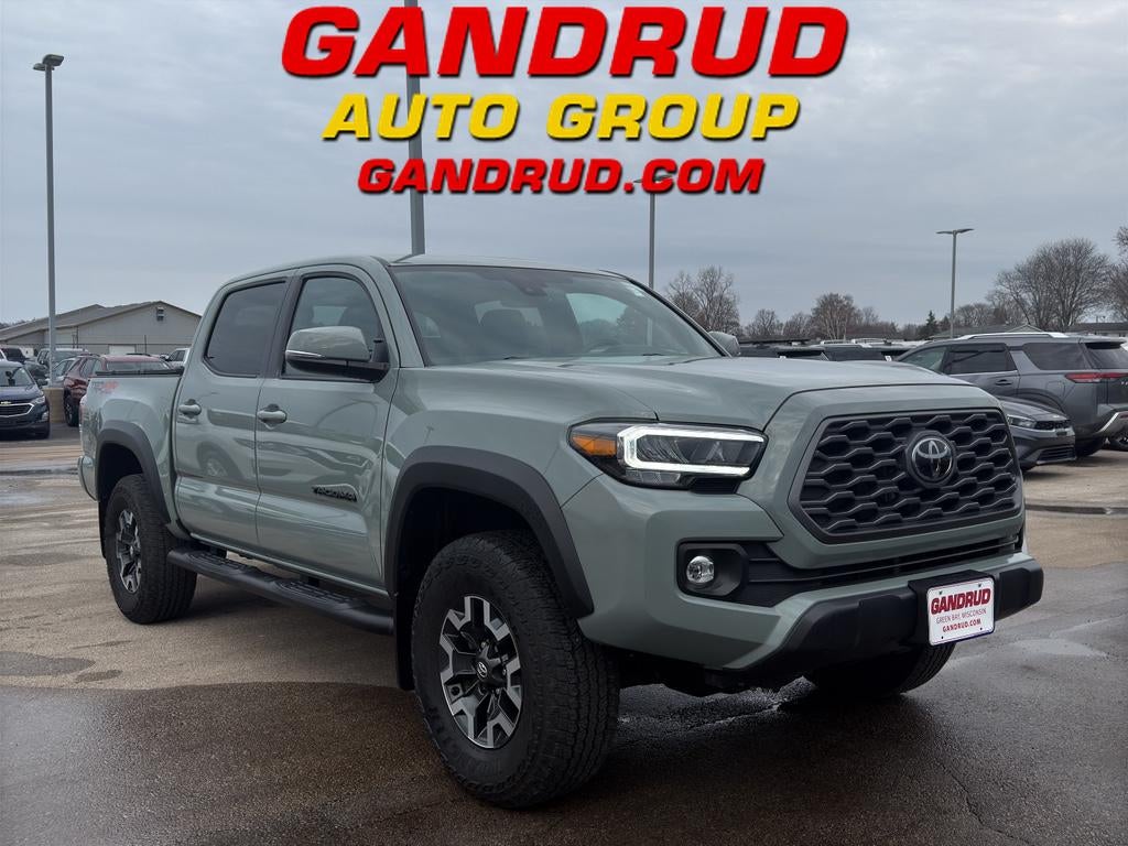 2022 Toyota Tacoma 4WD SR