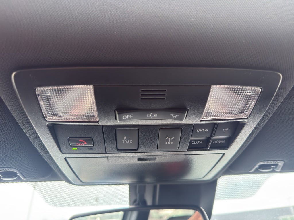 2022 Toyota Tacoma 4WD SR