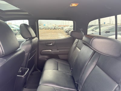 2022 Toyota Tacoma 4WD SR