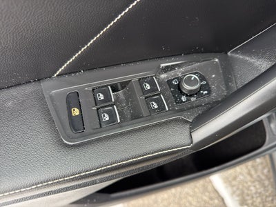 2022 Volkswagen Tiguan SEL R-Line