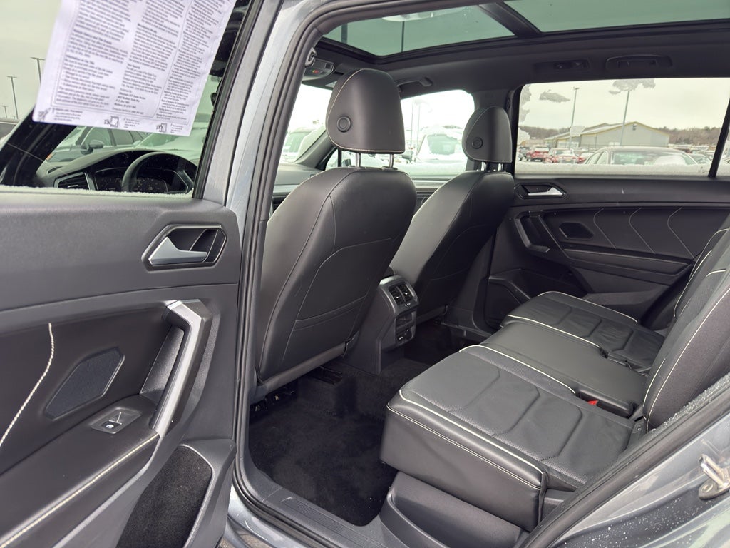 2022 Volkswagen Tiguan SEL R-Line