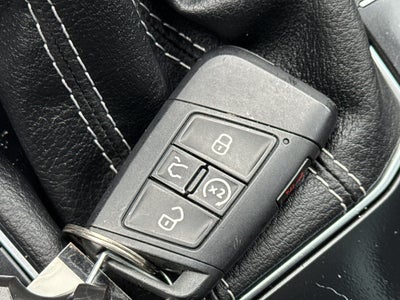 2022 Volkswagen Tiguan SEL R-Line