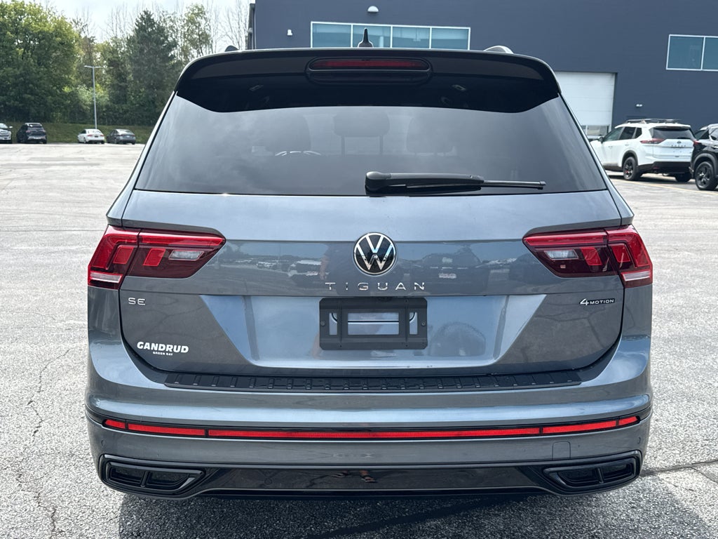2024 Volkswagen Tiguan 2.0T SE R-Line Black