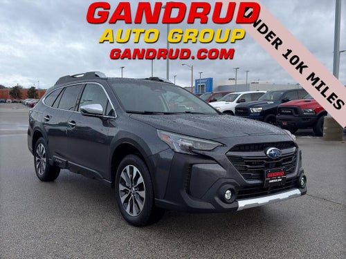 2025 Subaru OUTBACK Base