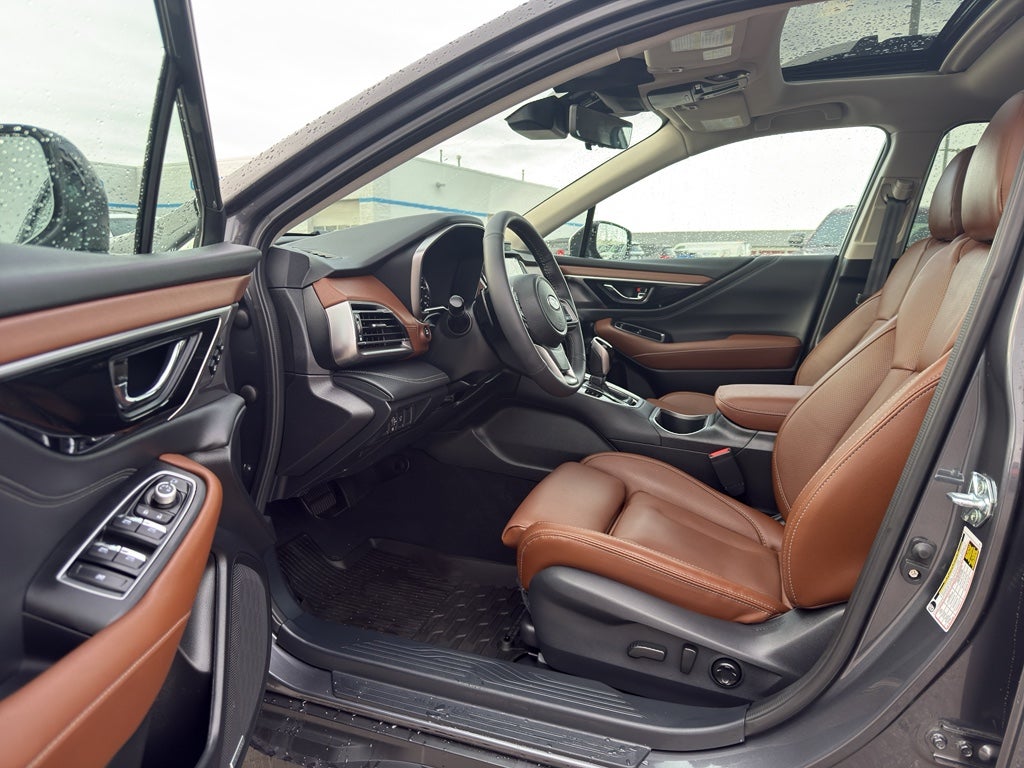 2025 Subaru OUTBACK Base