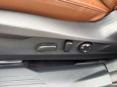 2025 Subaru OUTBACK Base