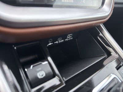 2025 Subaru OUTBACK Base