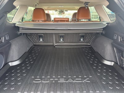 2025 Subaru OUTBACK Base