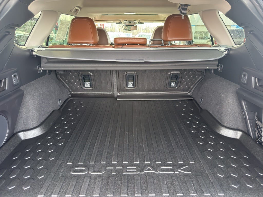 2025 Subaru OUTBACK Base