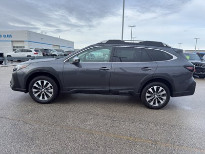 2025 Subaru OUTBACK Base