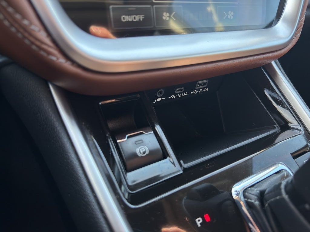 2023 Subaru Outback Touring XT