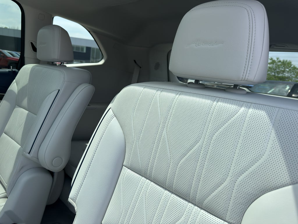 2025 Buick Enclave Avenir
