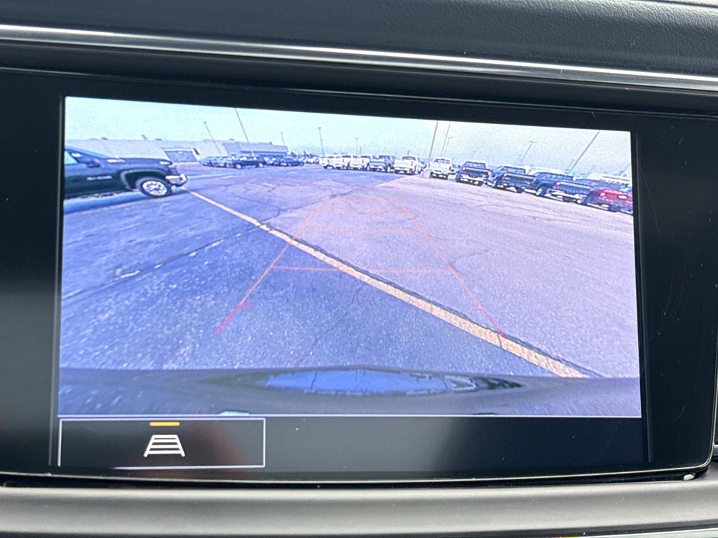 2022 Buick Enclave Essence