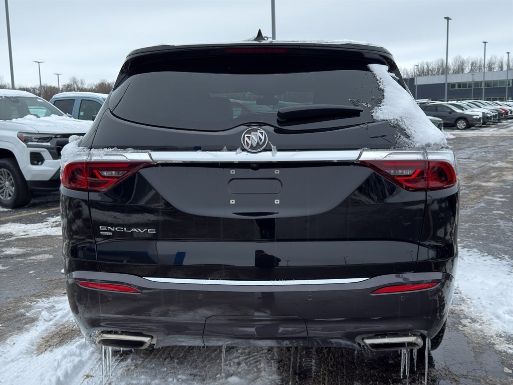 2024 Buick Enclave Essence