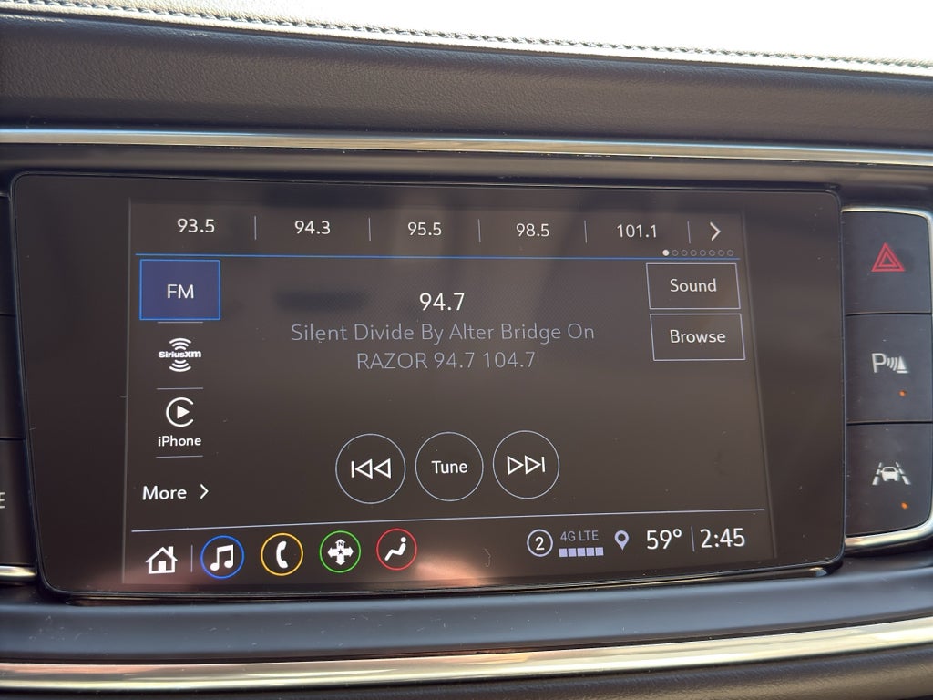 2023 Buick Enclave Essence