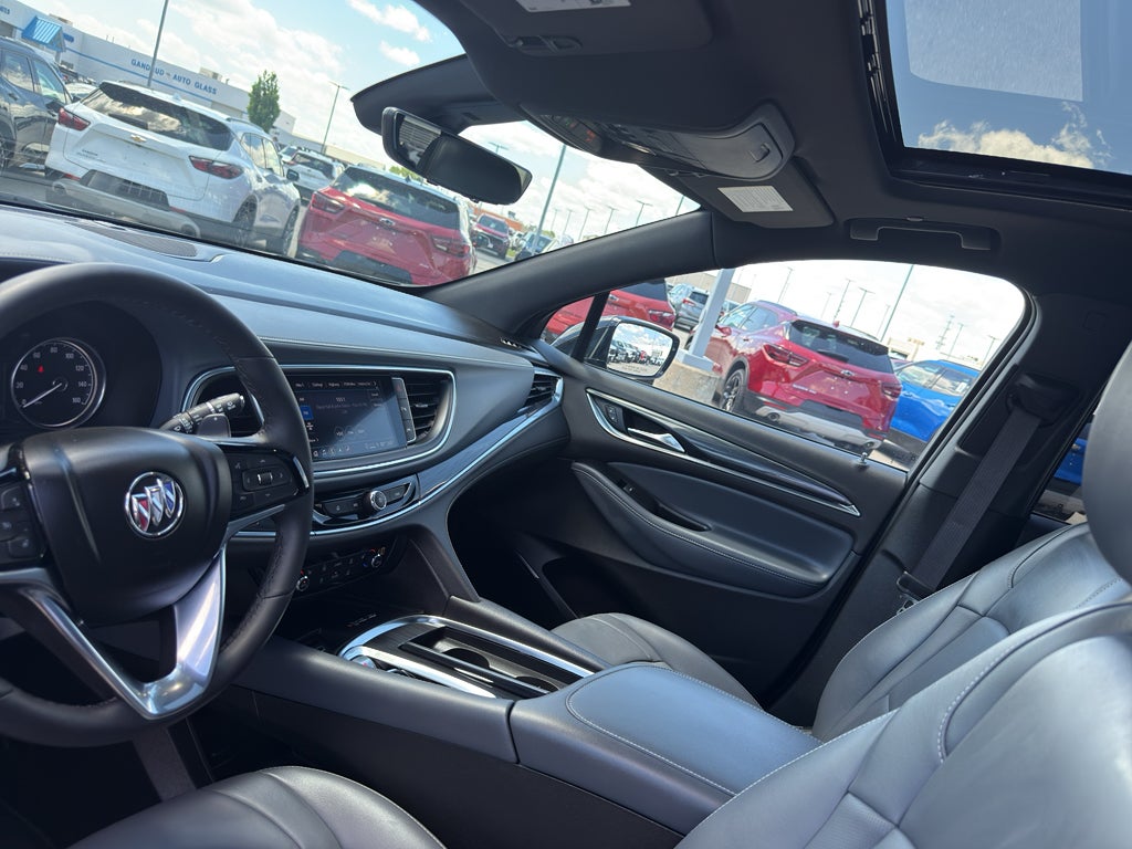 2024 Buick Enclave Essence