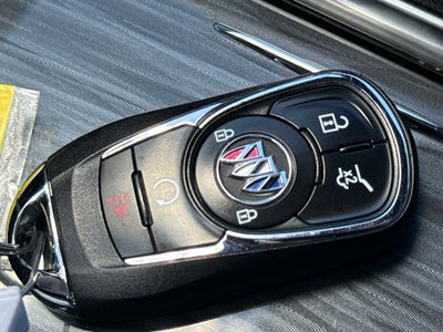 2024 Buick Enclave Essence