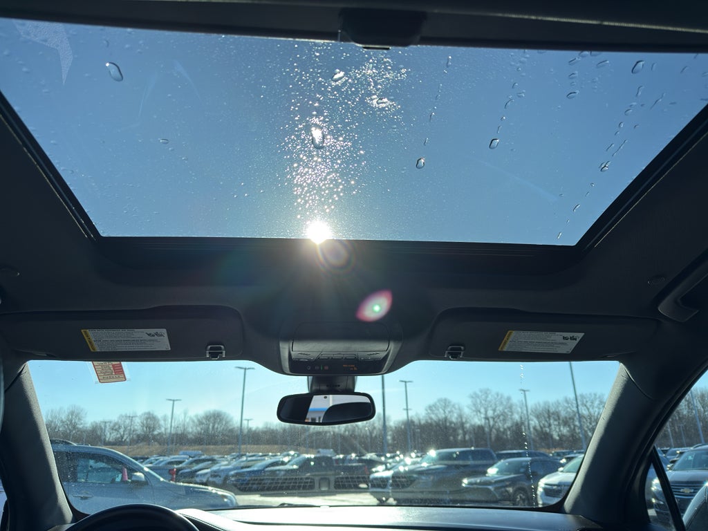 2024 Buick Enclave Essence