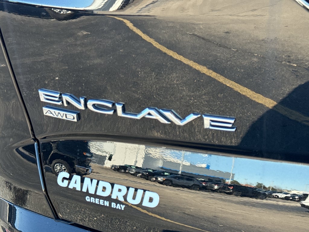 2024 Buick Enclave Essence