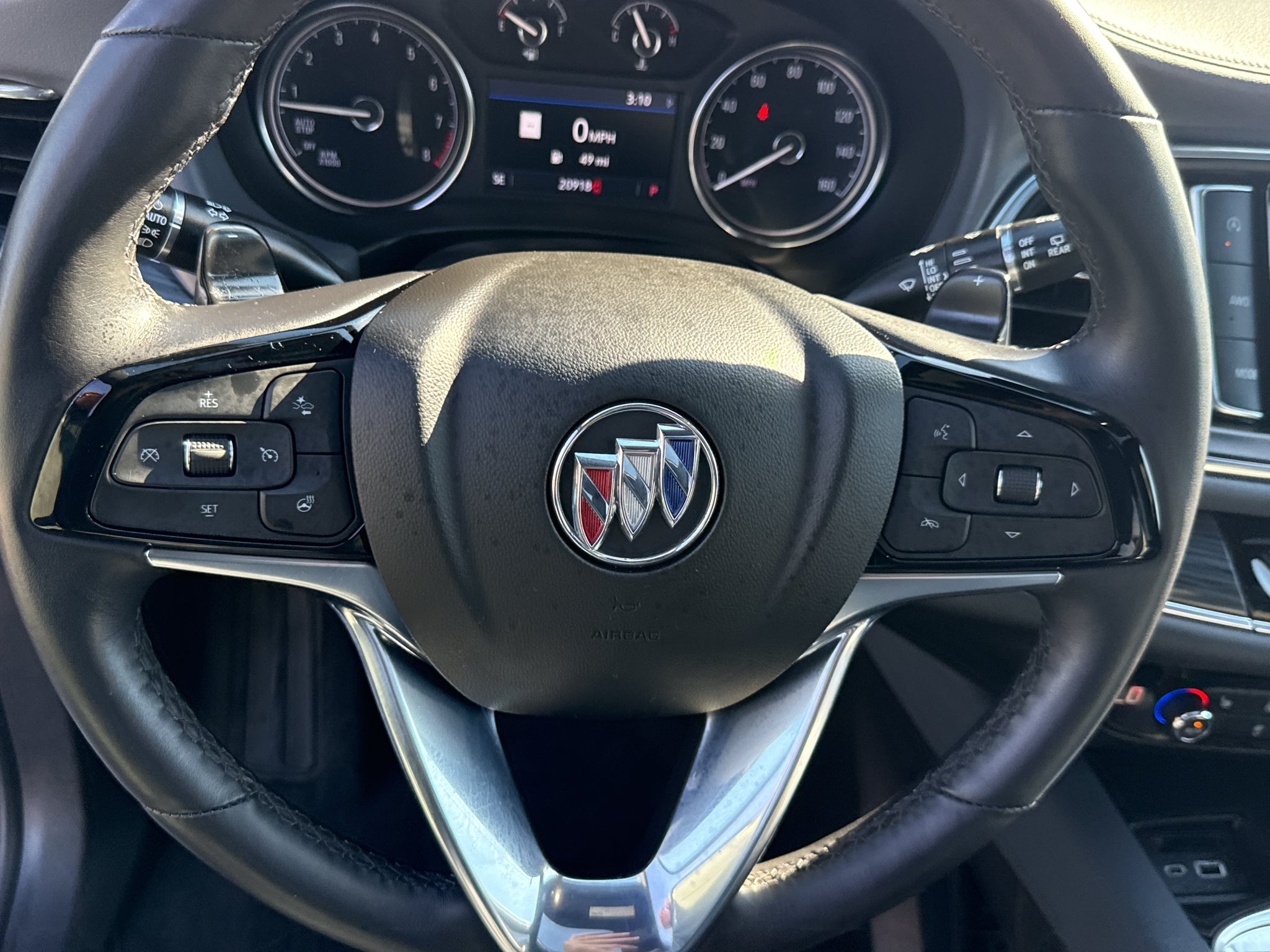 2024 Buick Enclave Essence