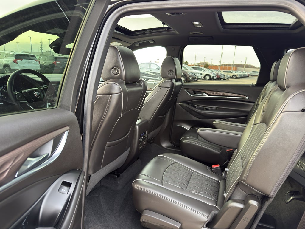 2023 Buick Enclave Avenir