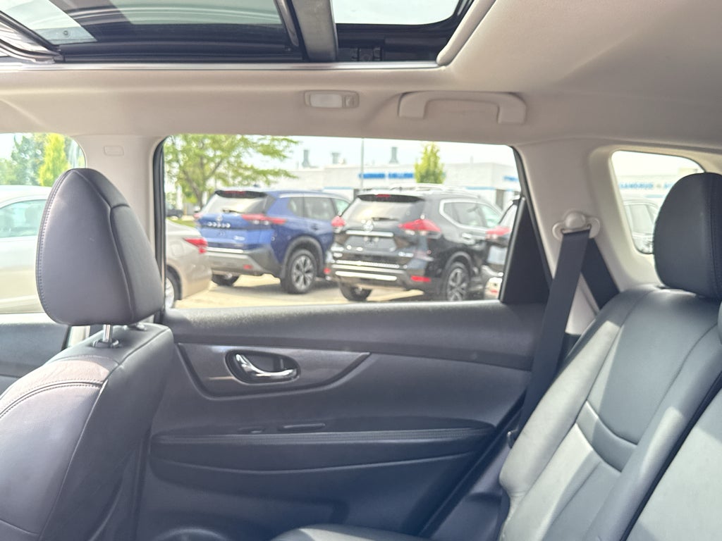 2015 Nissan Rogue SL