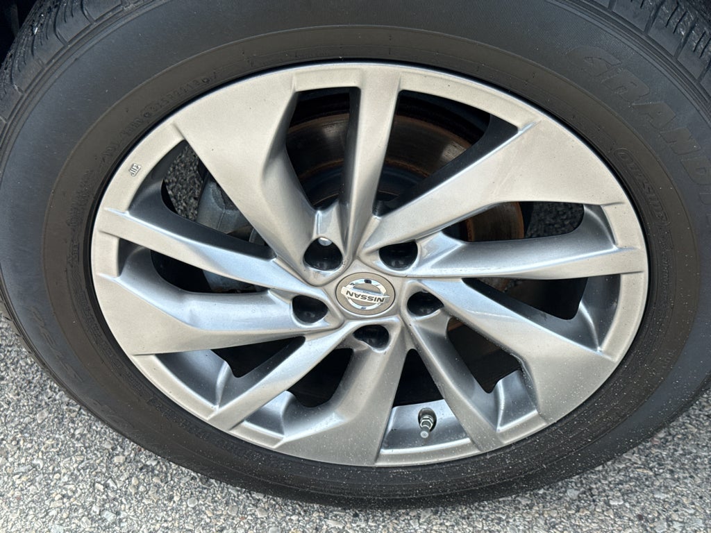 2015 Nissan Rogue SL