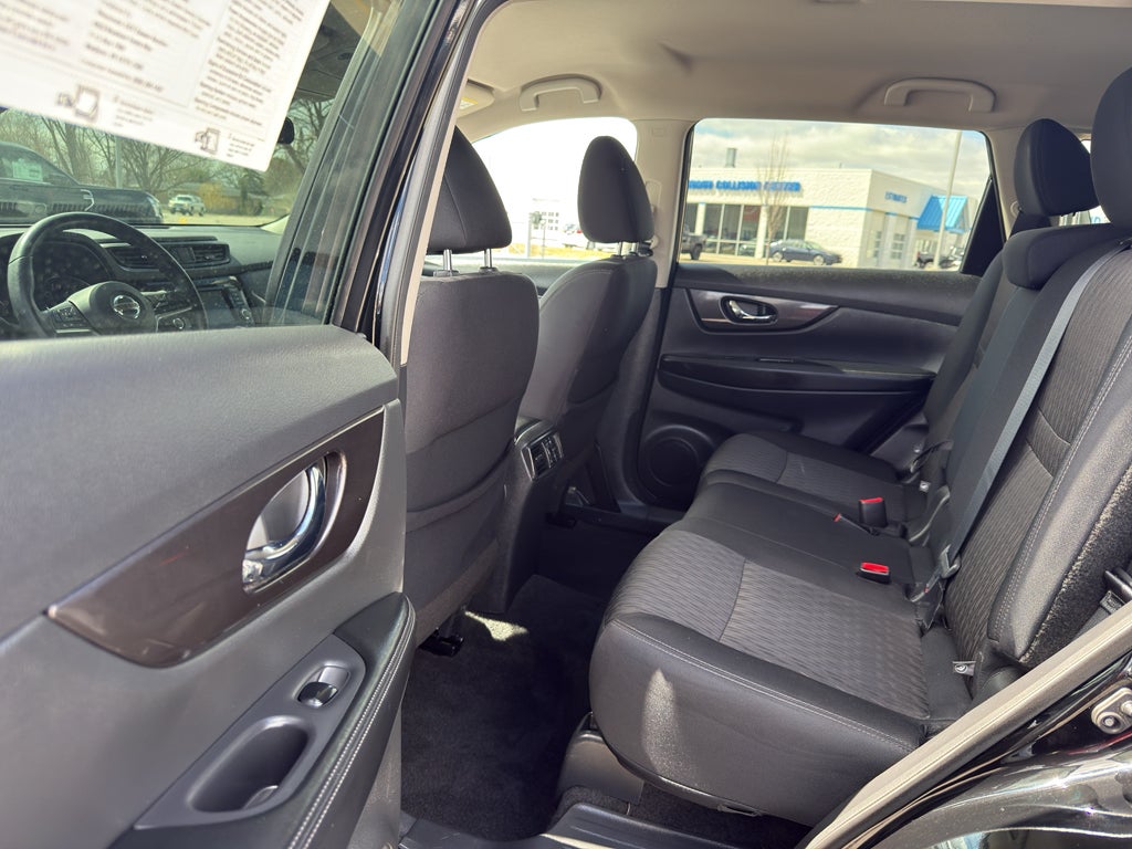 2019 Nissan Rogue S