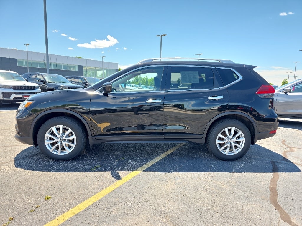 2017 Nissan Rogue SV