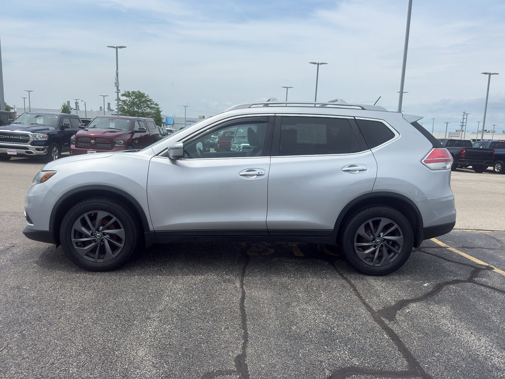 2016 Nissan Rogue SL