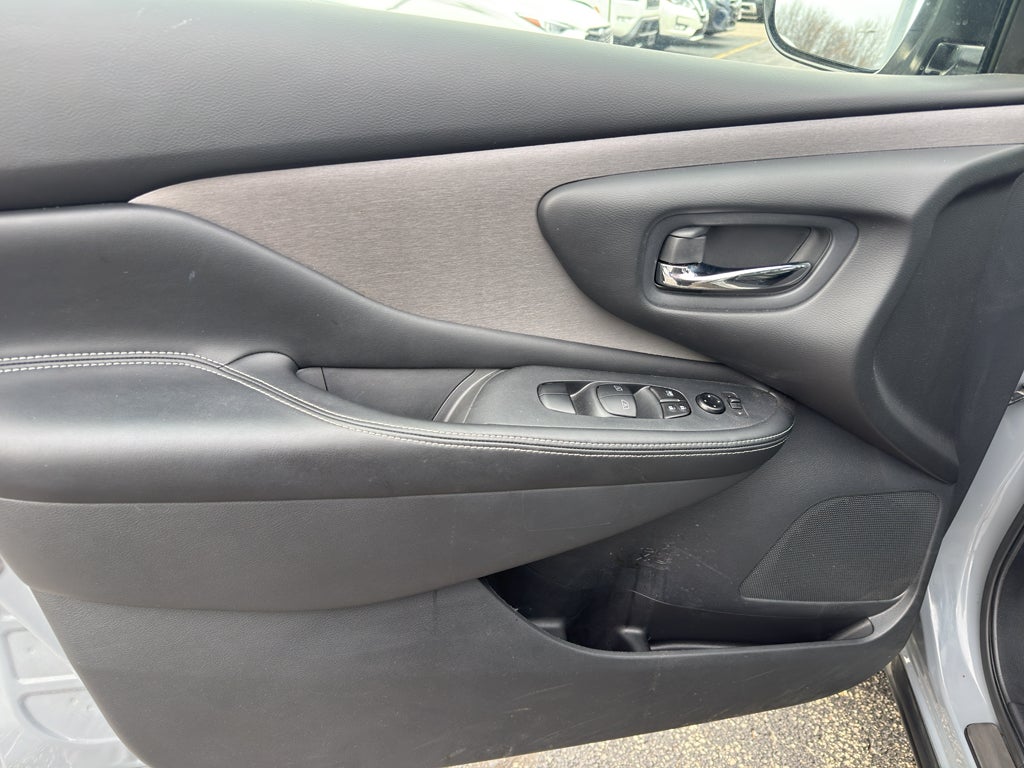 2024 Nissan Murano SV