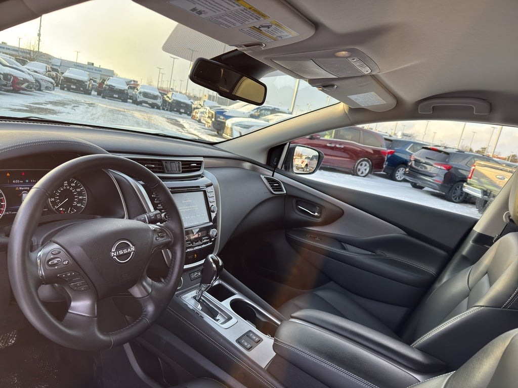 2023 Nissan Murano SV