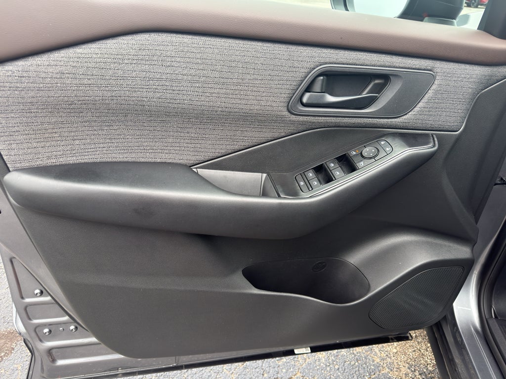 2023 Nissan Rogue S Intelligent AWD