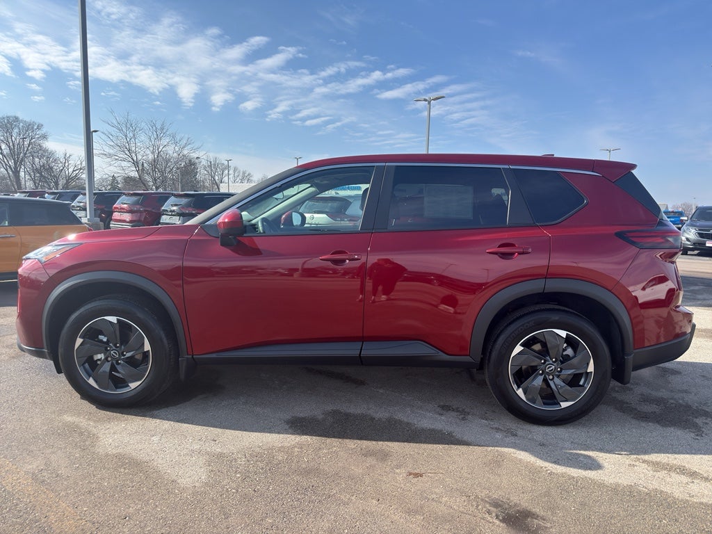 2025 Nissan Rogue SV