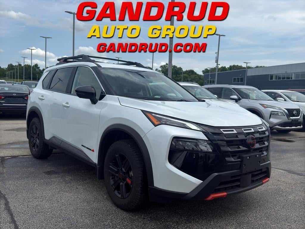 2025 Nissan Rogue Rock Creek