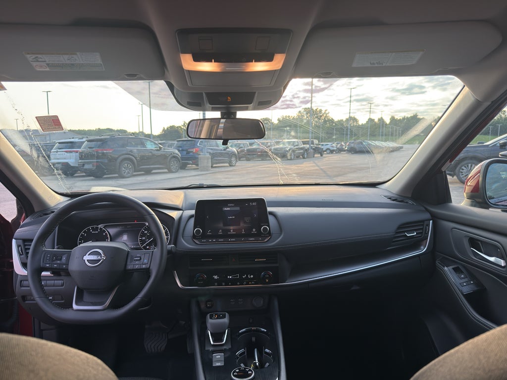 2025 Nissan Rogue SV Intelligent AWD