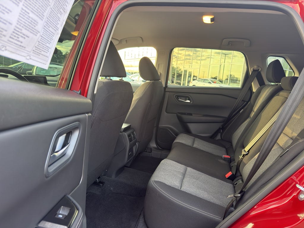 2025 Nissan Rogue SV Intelligent AWD