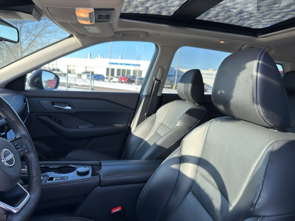 2022 Nissan Rogue SL