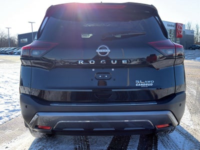 2022 Nissan Rogue SL