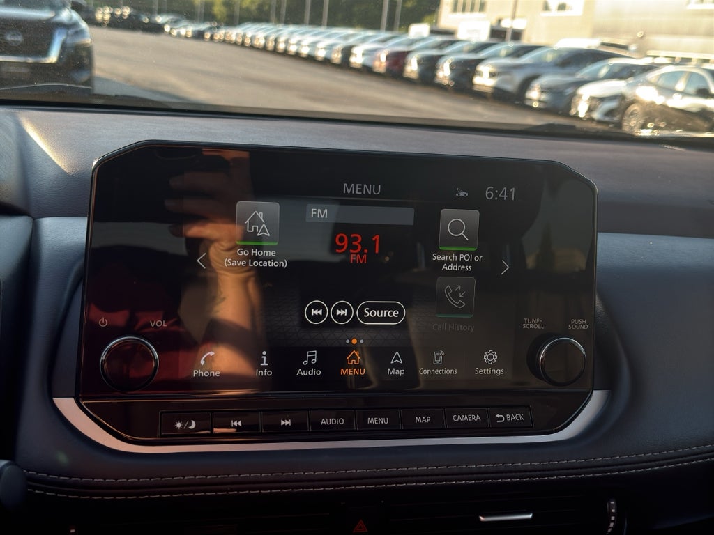 2023 Nissan Rogue SL Intelligent AWD