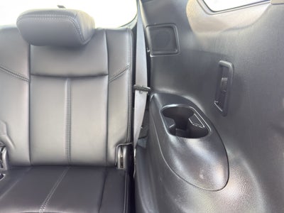 2017 Nissan Pathfinder SL