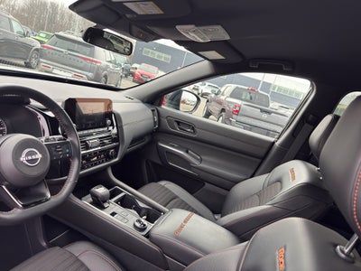 2025 Nissan Pathfinder Rock Creek