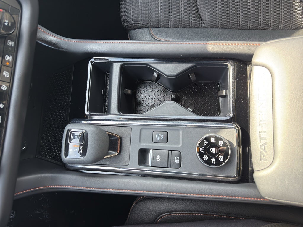 2025 Nissan Pathfinder Rock Creek