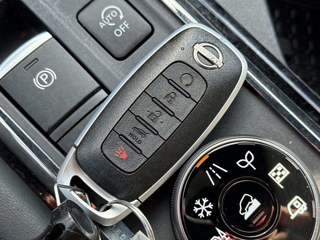 2025 Nissan Pathfinder Rock Creek